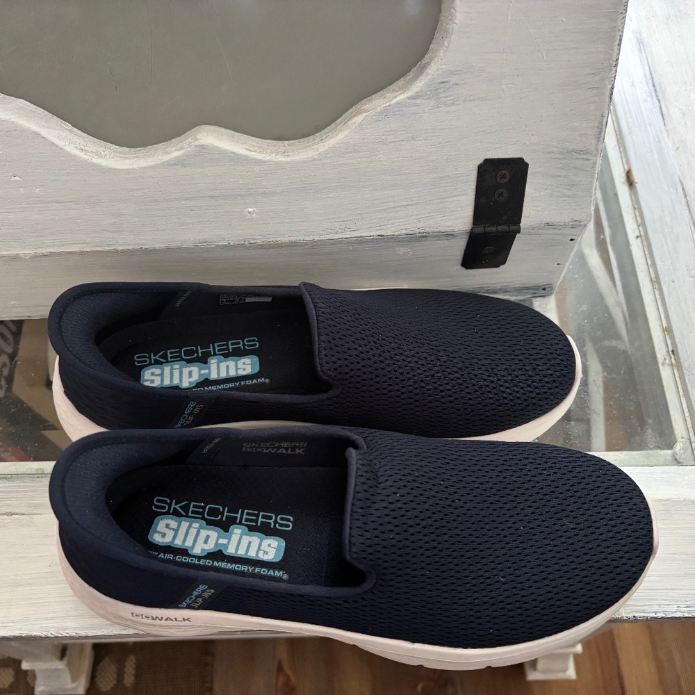 Skechers Navy Blue Slip-Ins Womens Sneakers - Picture 6 of 7